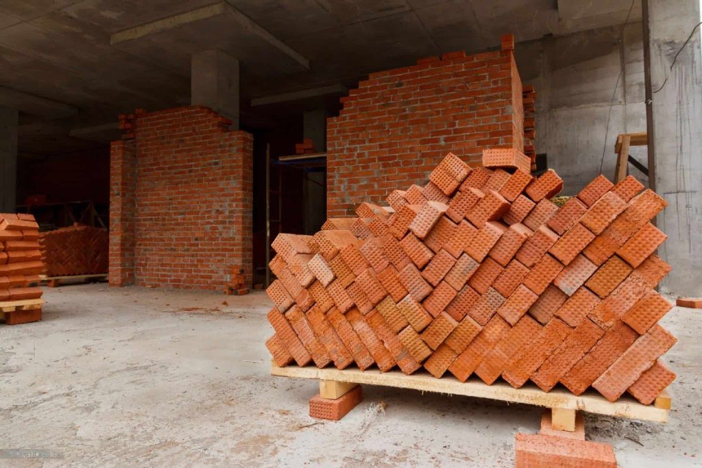 Picture of pile of bricks and blocks